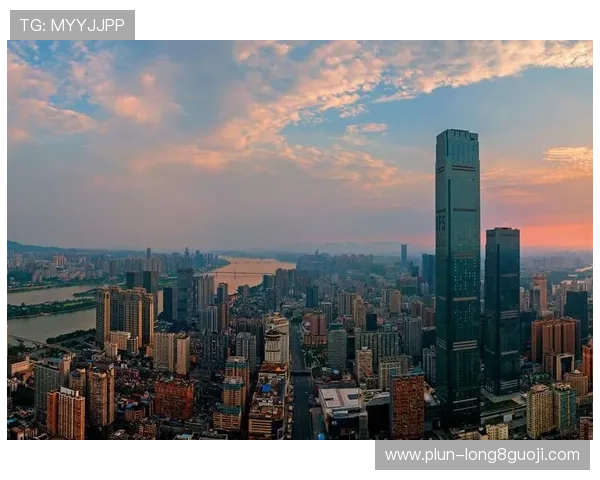 莱斯特城俱乐部辉煌征程与未来发展全景解析 莱斯特城俱乐部辉煌征程与未来发展全景解析